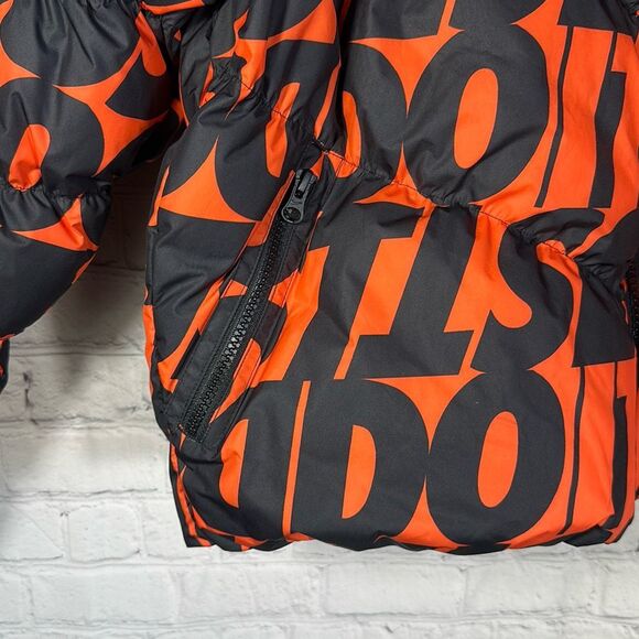Nike Just Do It All Over Print Puffer Jacket Womens Small Orange Black - Picture 3 of 10